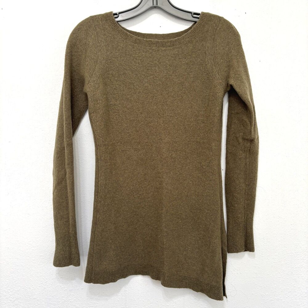 Banana Republic Womens Old Money Capsule Merino Wool Blend Sweater Small Casual
